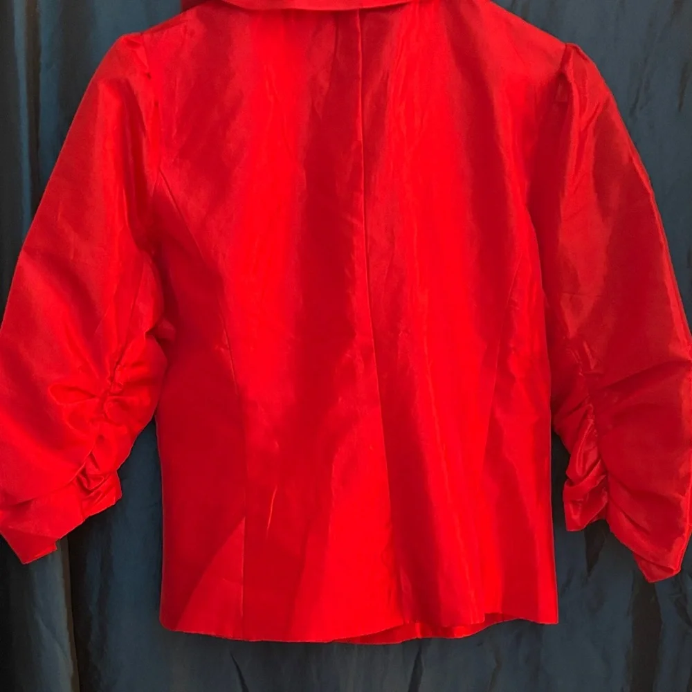 Red Ruffled Button-Up Blouse - Picture 3 of 4